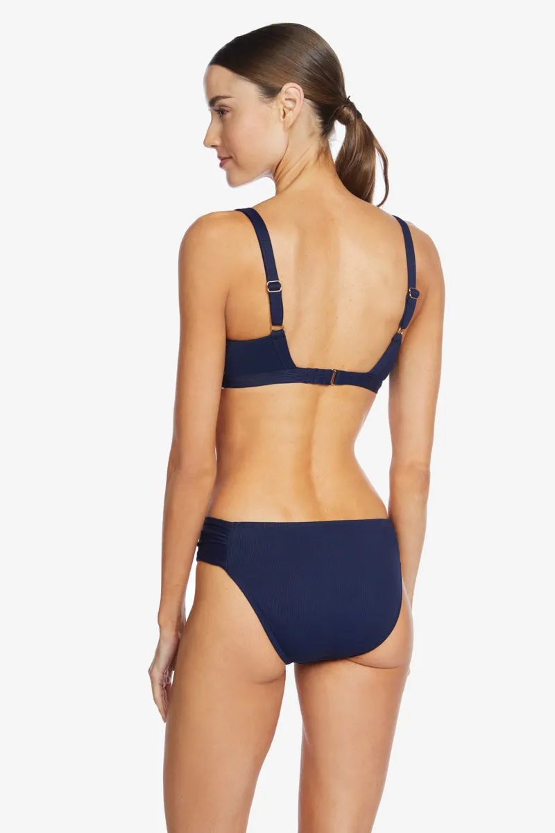 AMY TRIANGLE BIKINI TOP