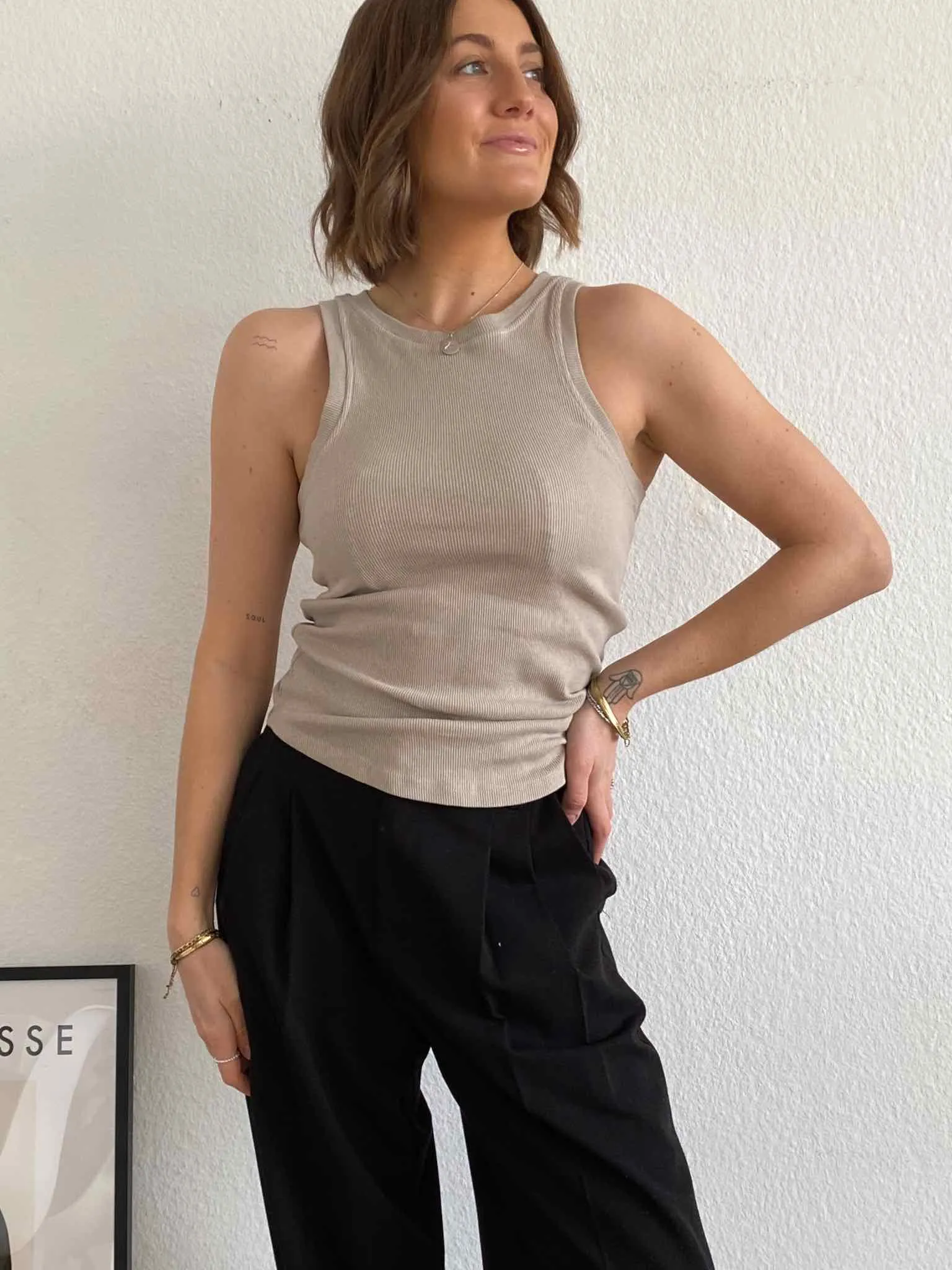 Basic Tank Top - Beige
