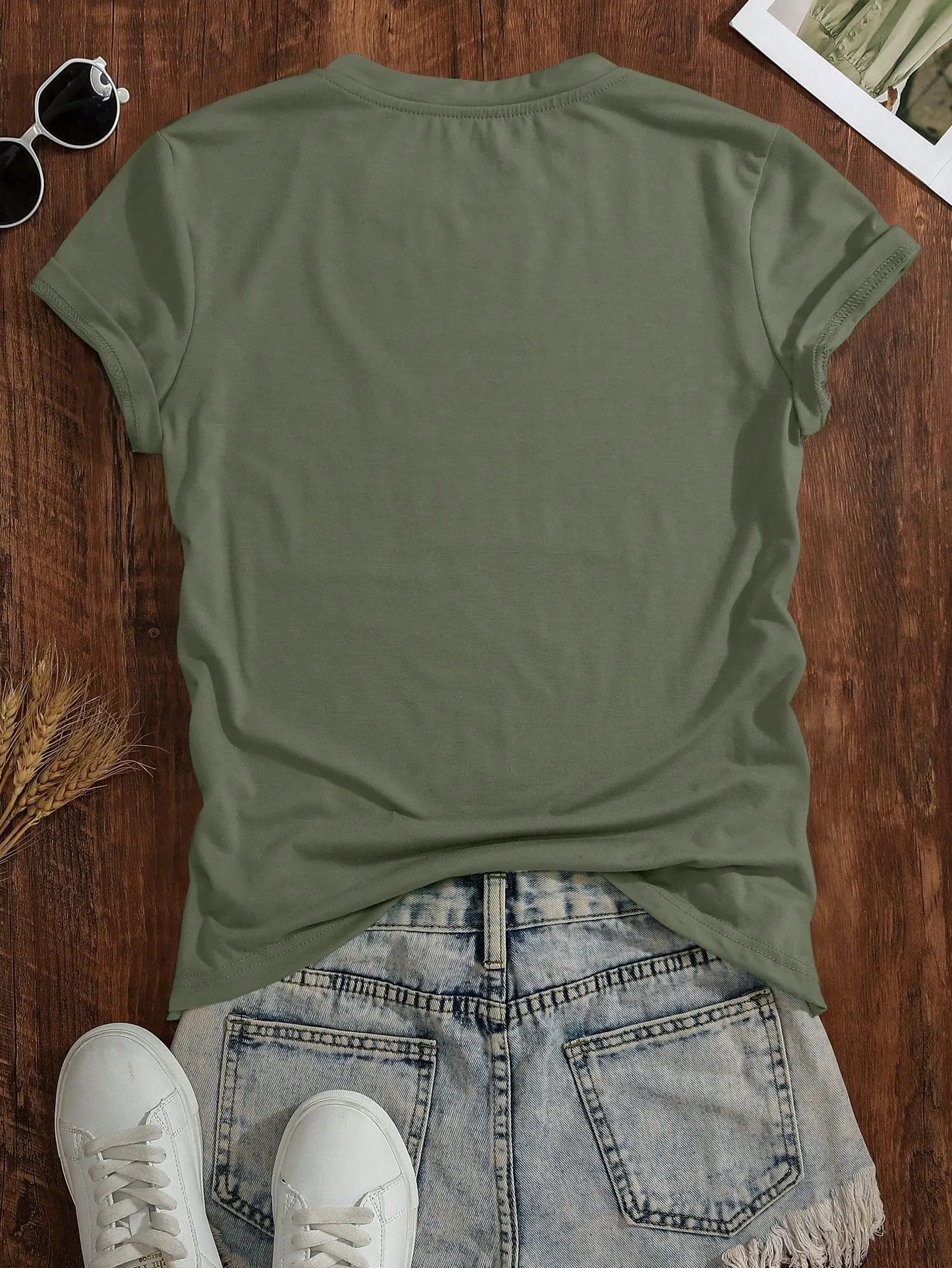 SHEIN LUNE graphic short sleeve tees